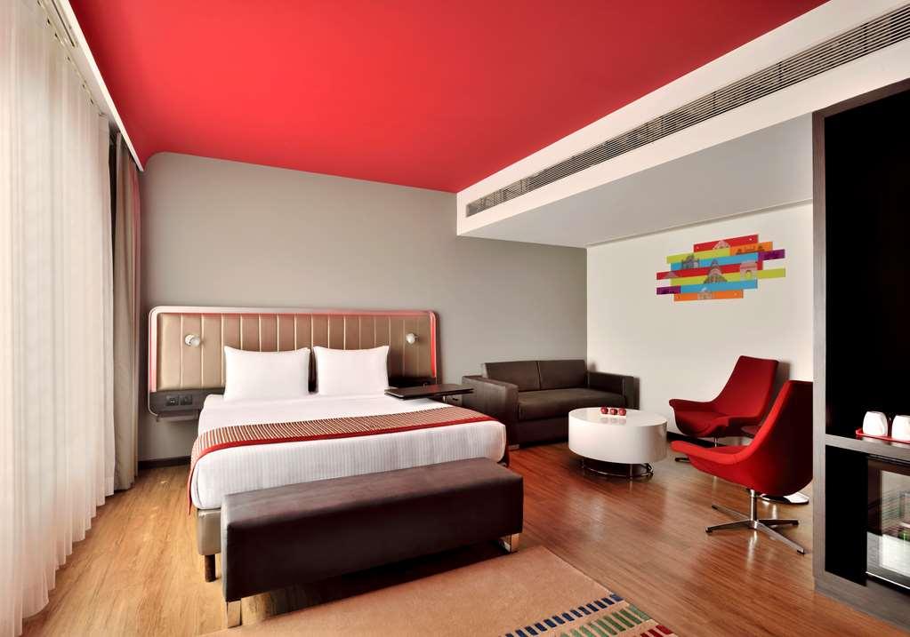 Park Inn By Radisson New Delhi Lajpat Nagar Room photo