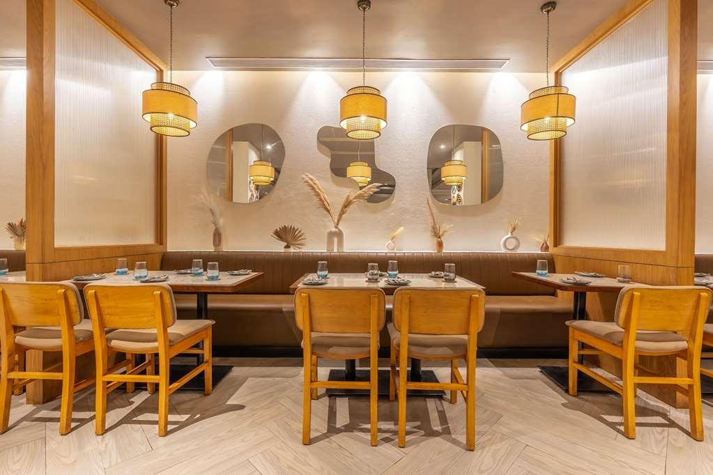 Park Inn By Radisson New Delhi Lajpat Nagar Restaurant photo